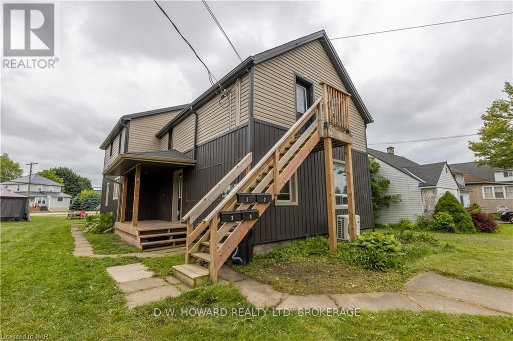 77 Chippawa Road Property Photo 14