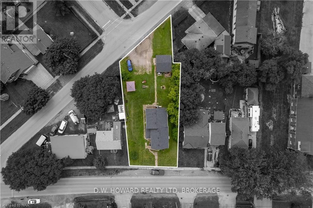 77 Chippawa Road Property Photo 29