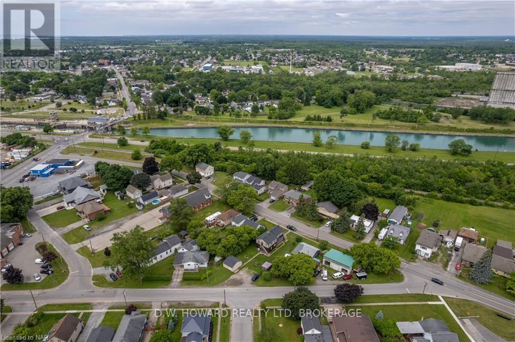 77 Chippawa Road Property Photo 32