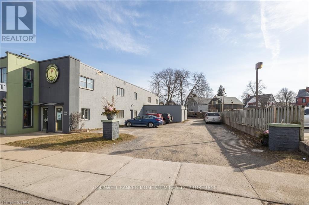 5144 Victoria Avenue Property Photo 6