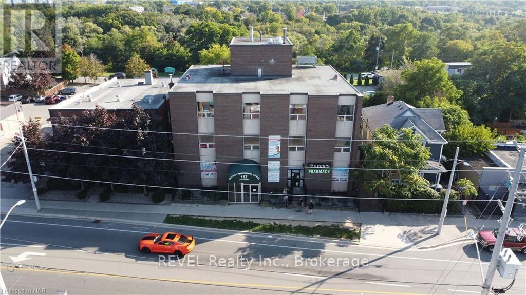 302 - 112 Queenston Street Property Photo 8