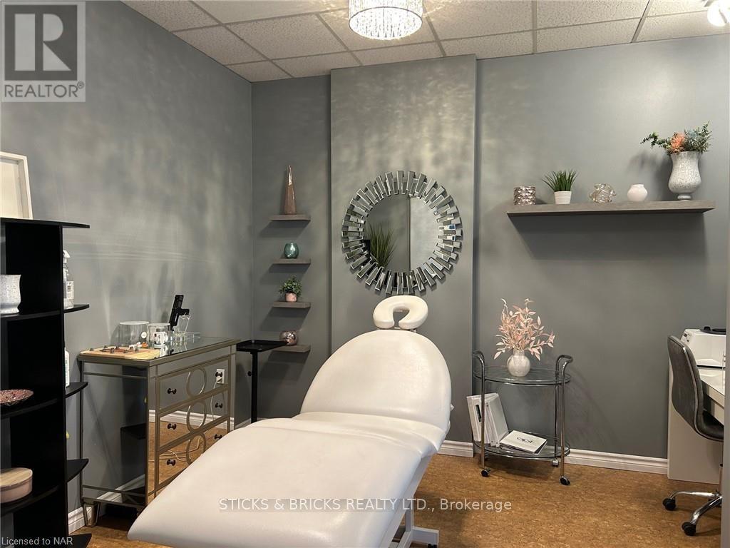 4681 Ontario Avenue Property Photo 9