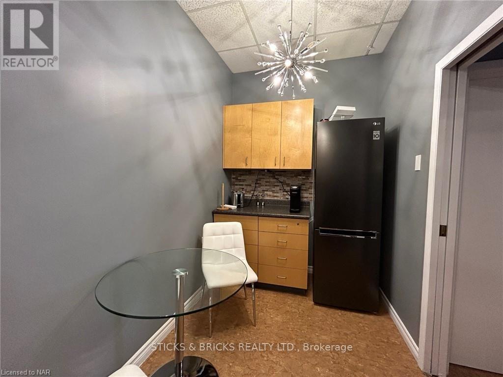 4681 Ontario Avenue Property Photo 12