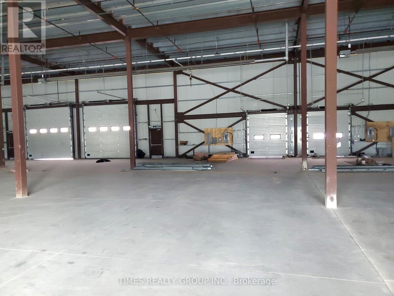 1 - 427 Woodall Way Property Photo 10