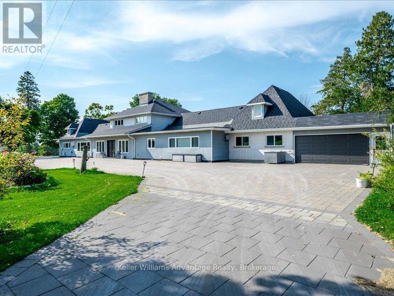 2250 6th Line Property Photo 4