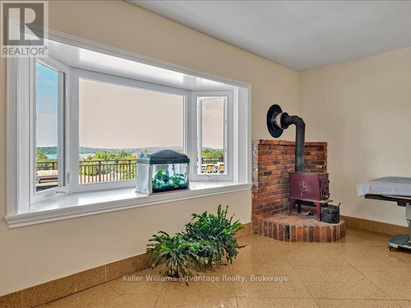 2250 6th Line Property Photo 29