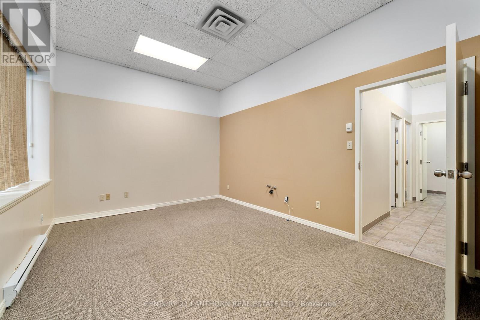 389 Unit-9 Picton Main Street Property Photo 14