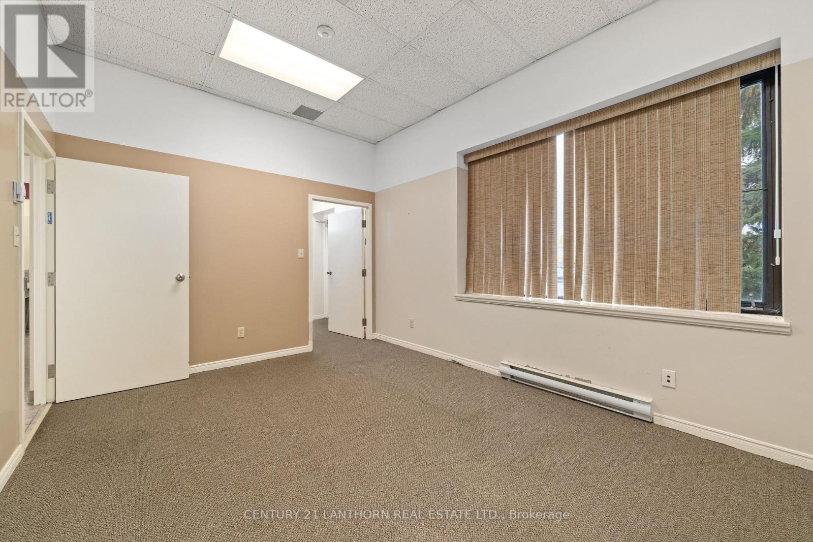 389 Unit-9 Picton Main Street Property Photo 15