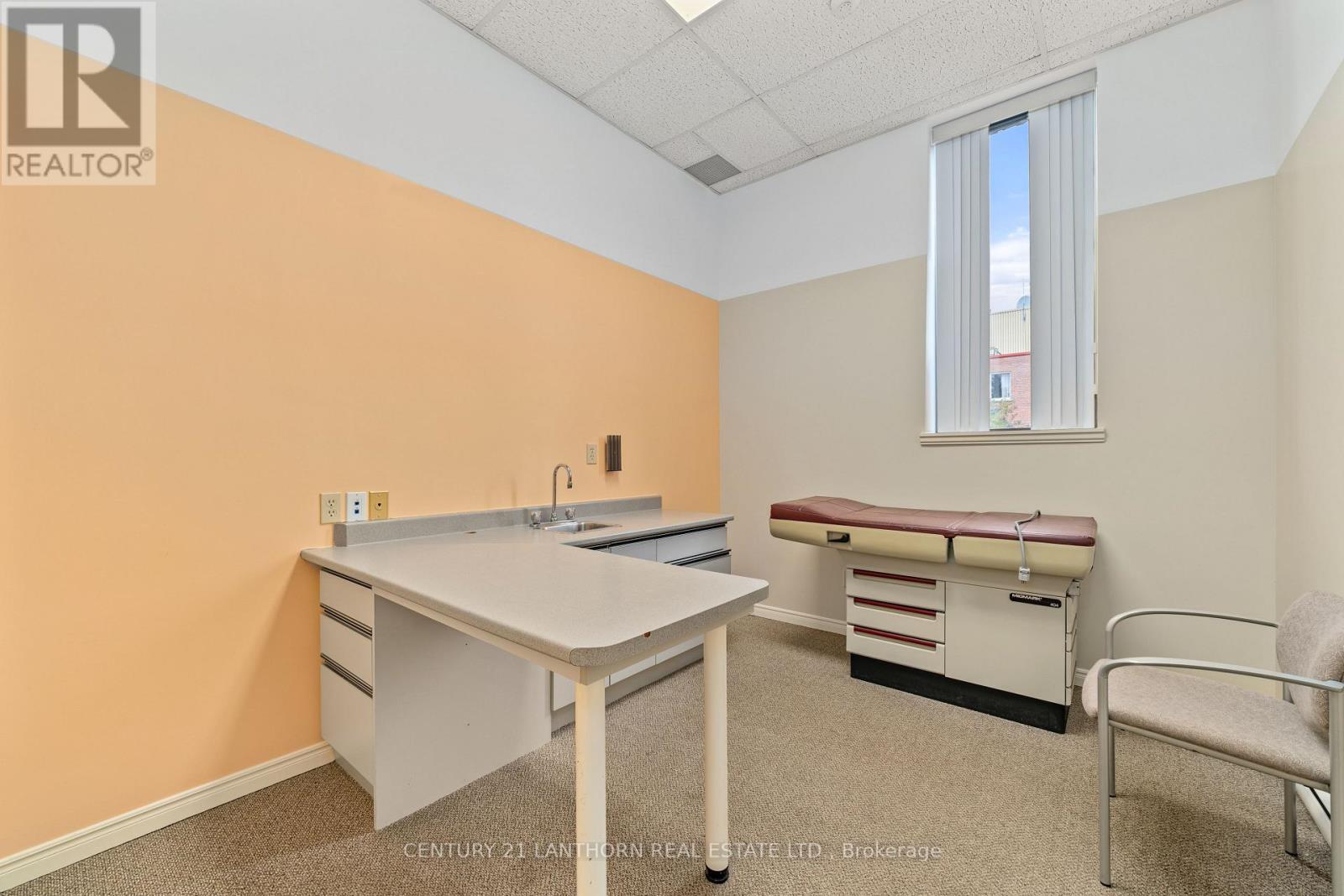 389 Unit-9 Picton Main Street Property Photo 16