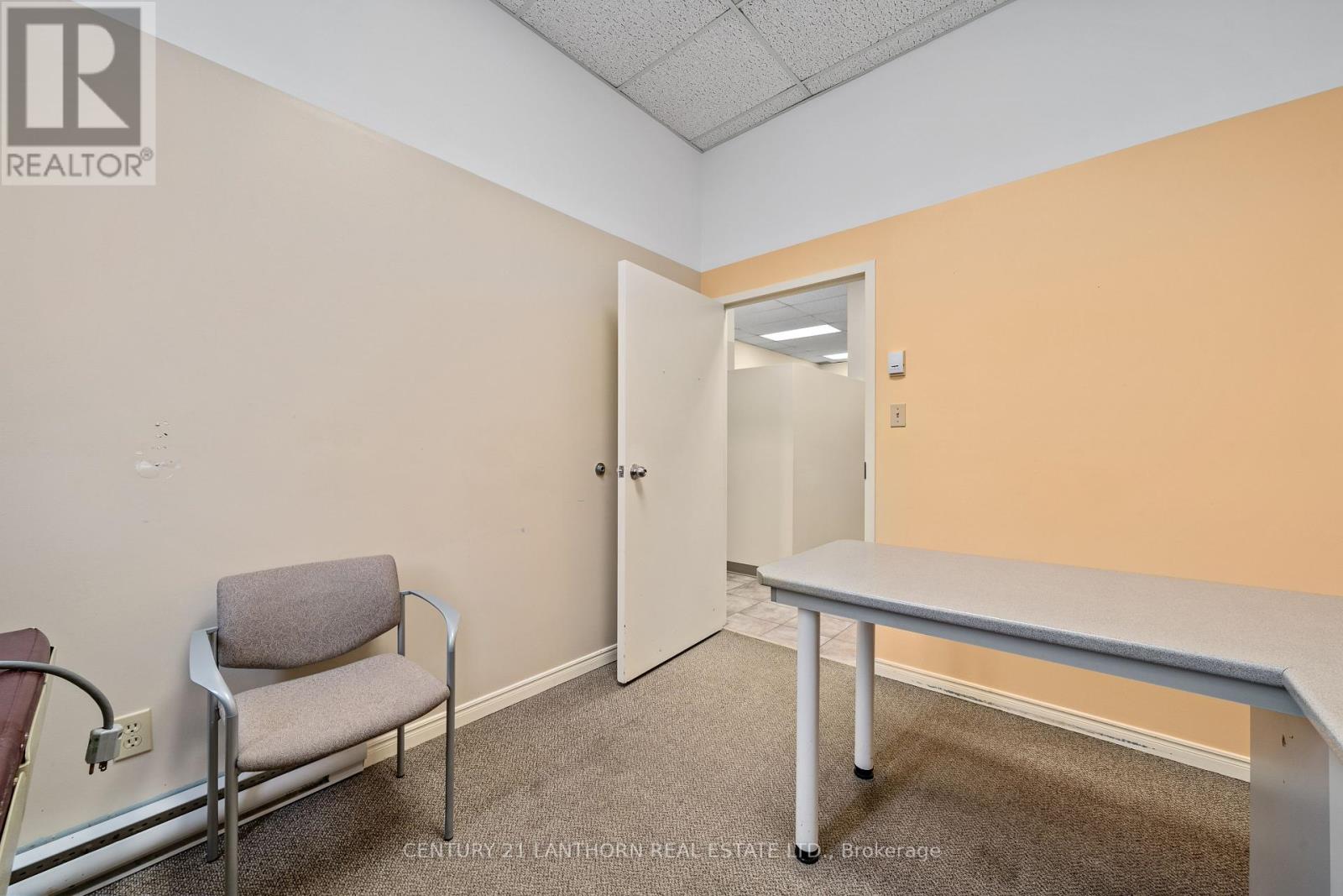 389 Unit-9 Picton Main Street Property Photo 17