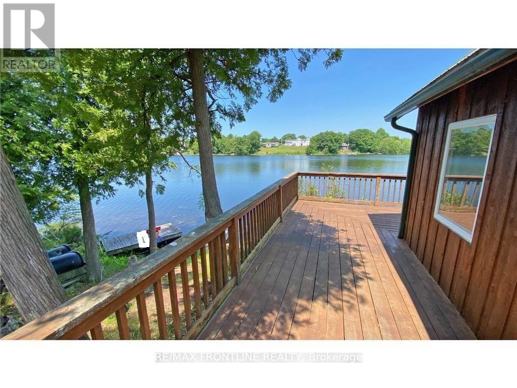561 Graceys Property Photo 5