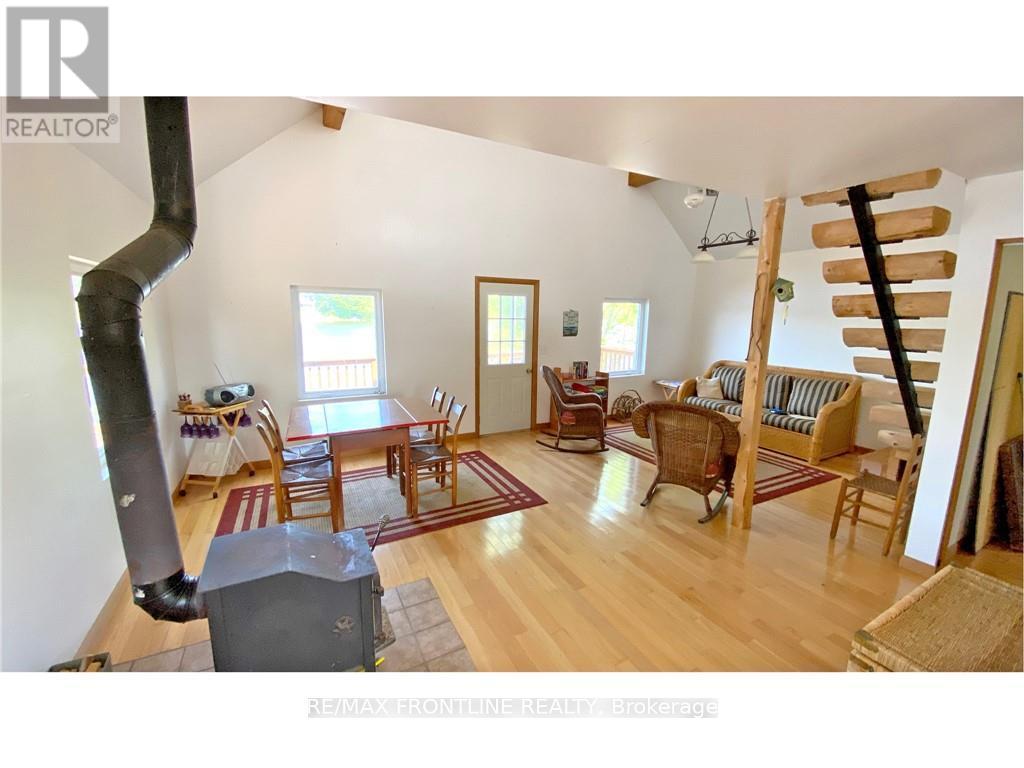 561 Graceys Property Photo 12