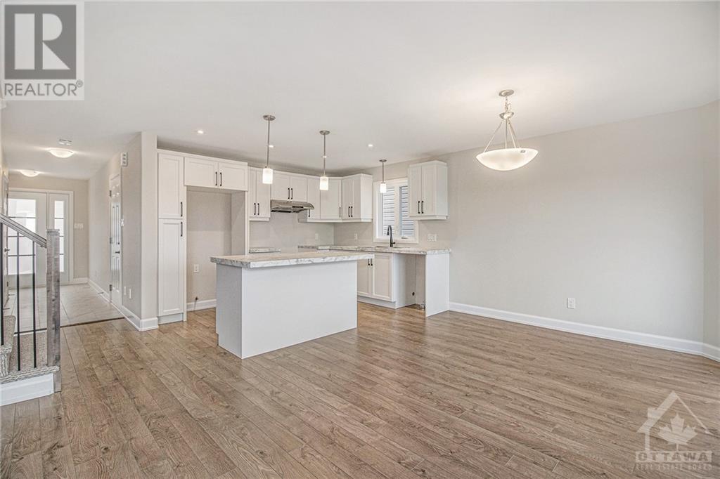1207 Montblanc Crescent Property Photo 4
