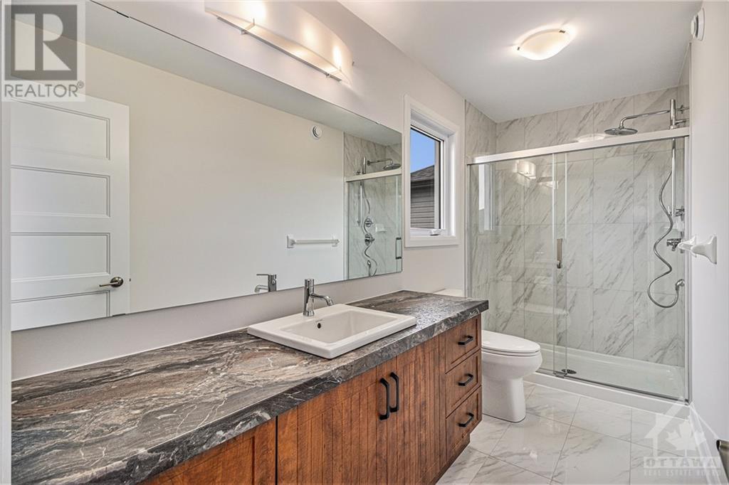 1205 Montblanc Crescent Property Photo 11