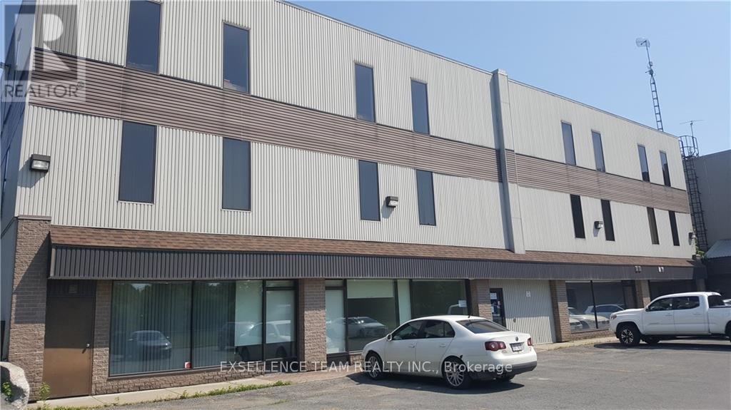 101 - 444-480 Mcgill Street W Property Photo 5