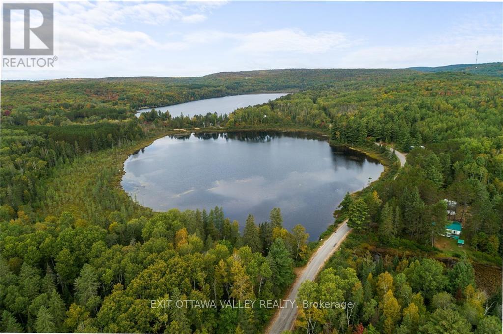 35 Boulter Lake Road Property Photo 10