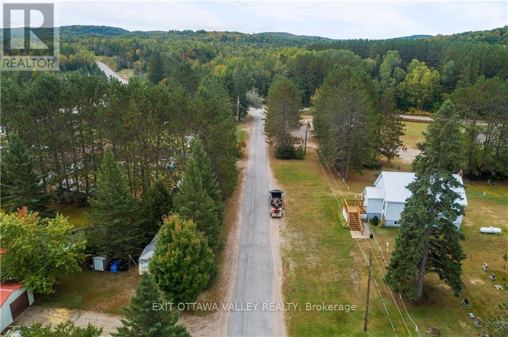 35 Boulter Lake Road Property Photo 11