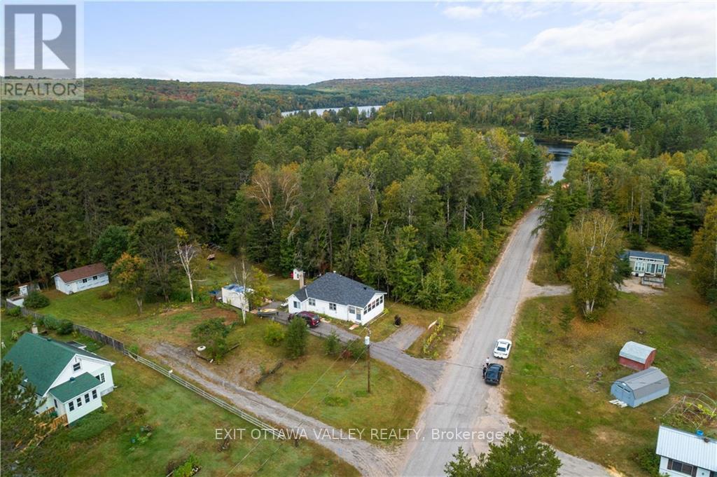 35 Boulter Lake Road Property Photo 12