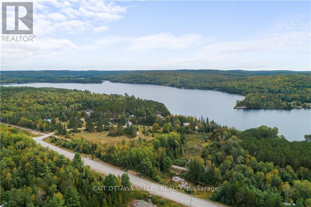 35 Boulter Lake Road Property Photo 14