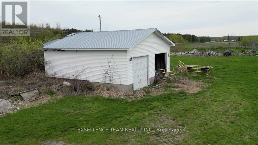 19100 Kenyon Conc Rd 7 Road Property Photo 11