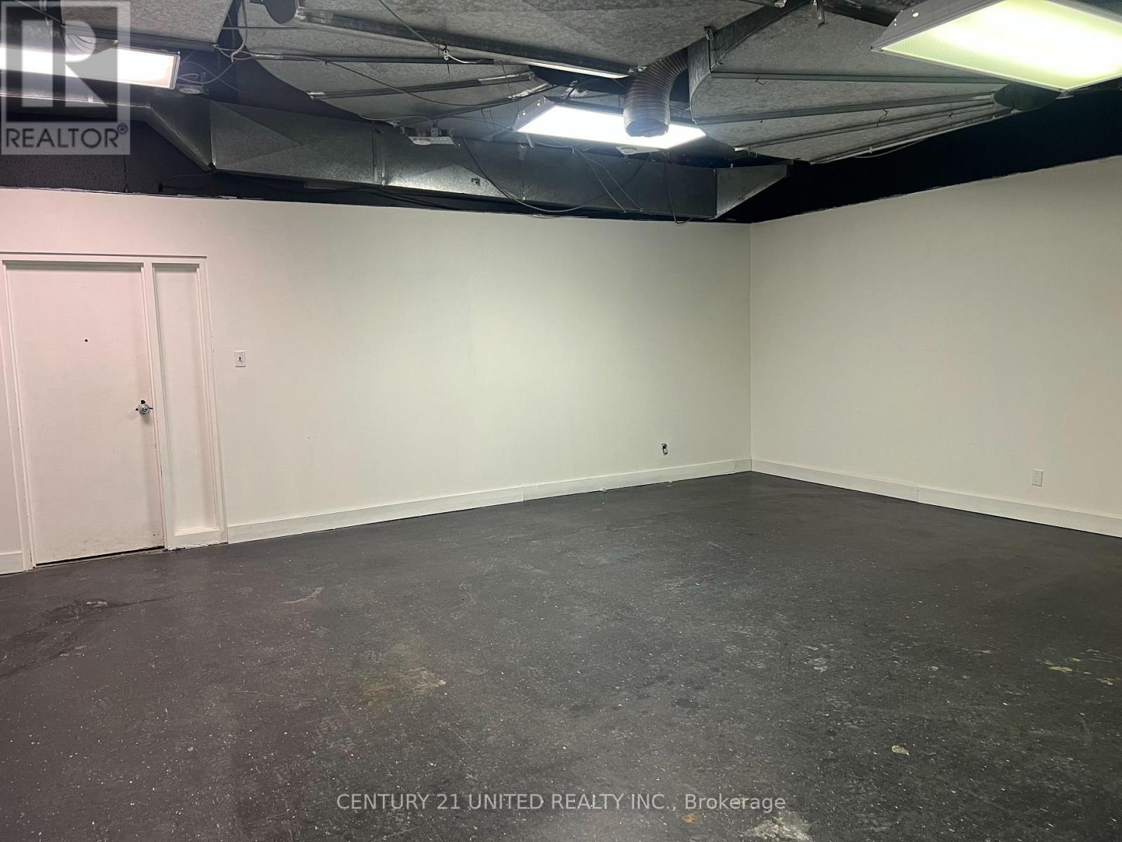 120 - 159 King Street Property Photo 4