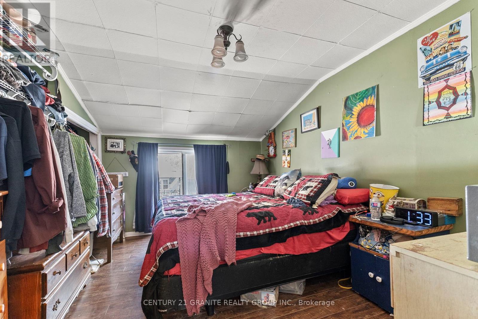 183 Hastings Street N Property Photo 18