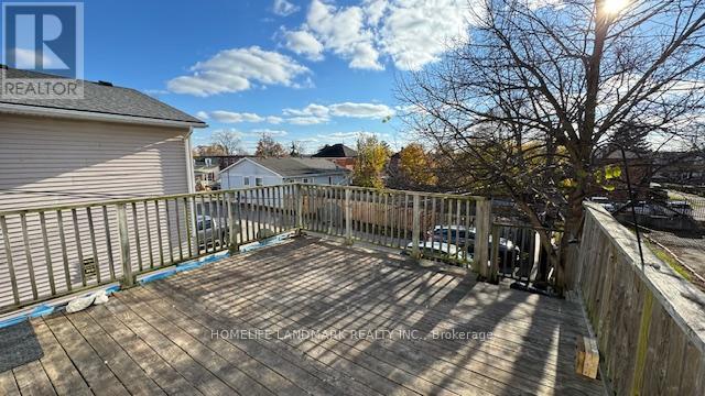 1260 King Street E Property Photo 23