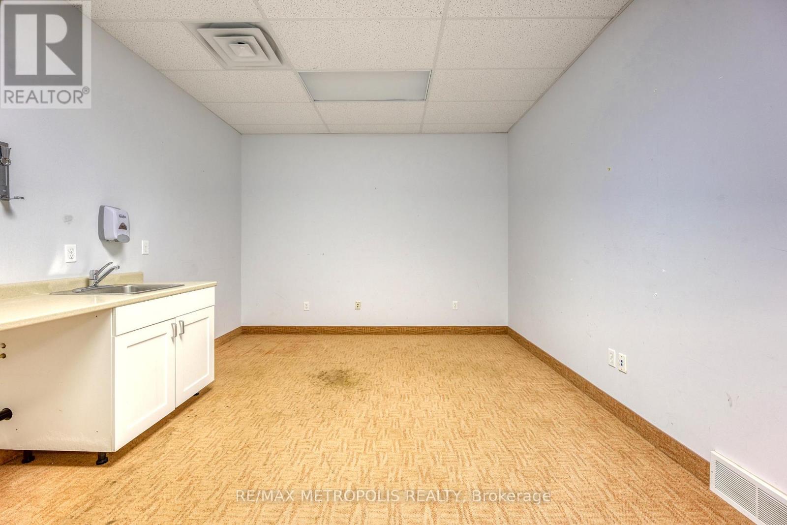 3 - 189 Wellington Street Property Photo 25