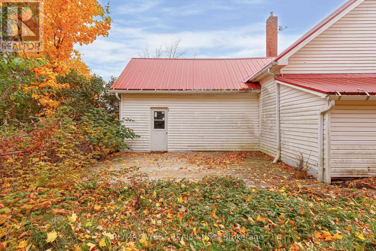 633164 Road 63 Property Photo 5
