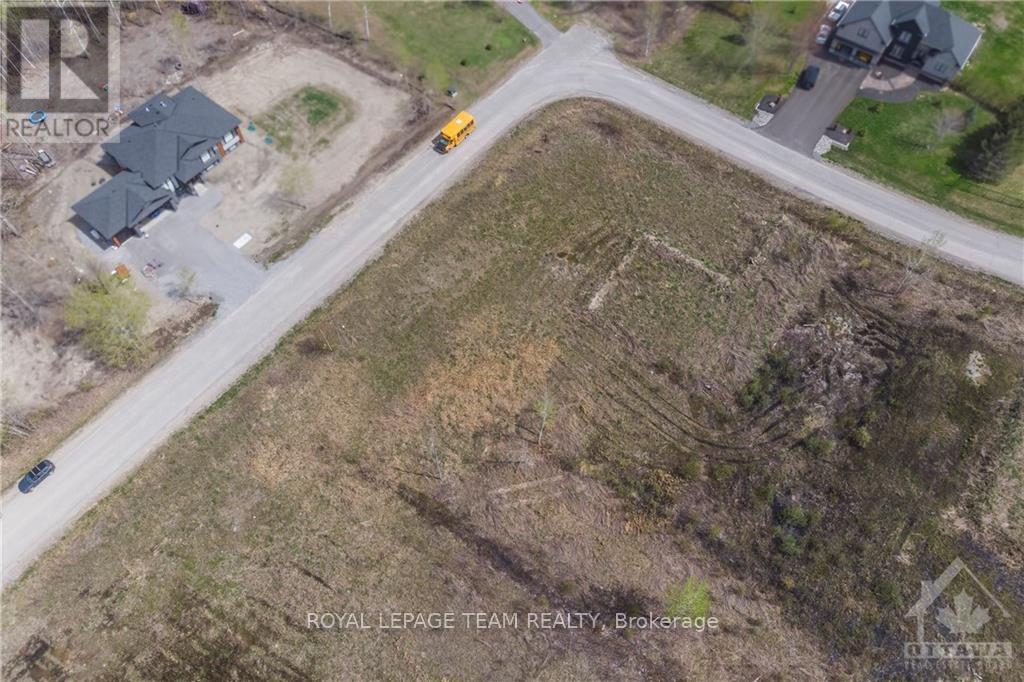 20 Lockmaster Lane Property Photo 4