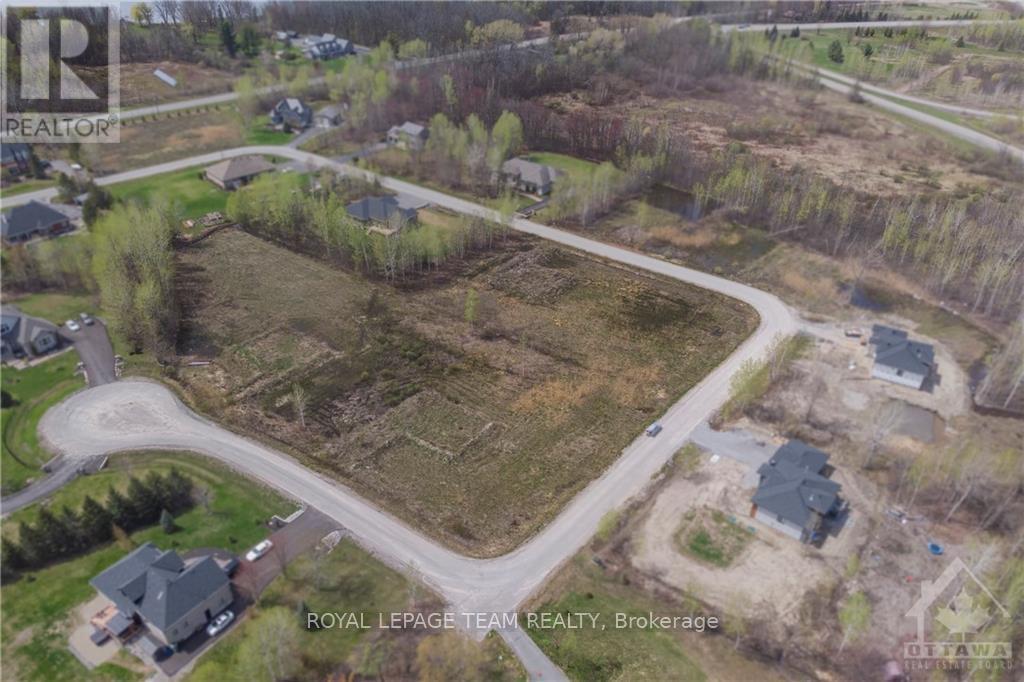 20 Lockmaster Lane Property Photo 9