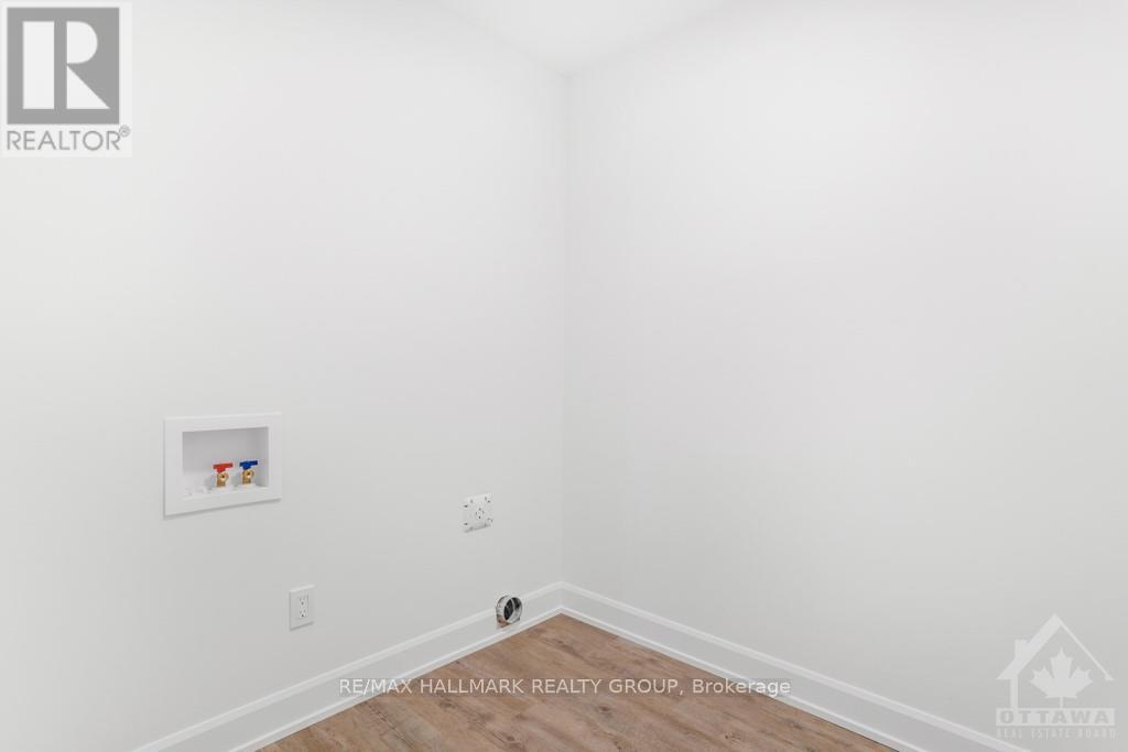 309 Zakari Street Property Photo 10