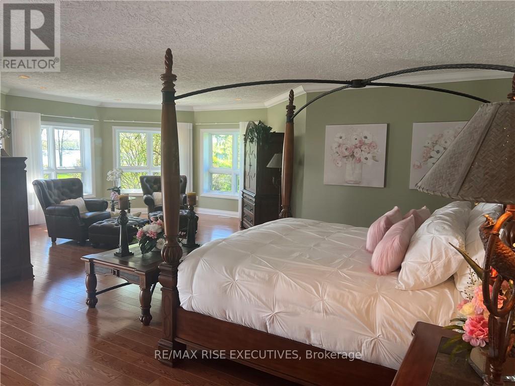 16024 Lakeside Drive Property Photo 14