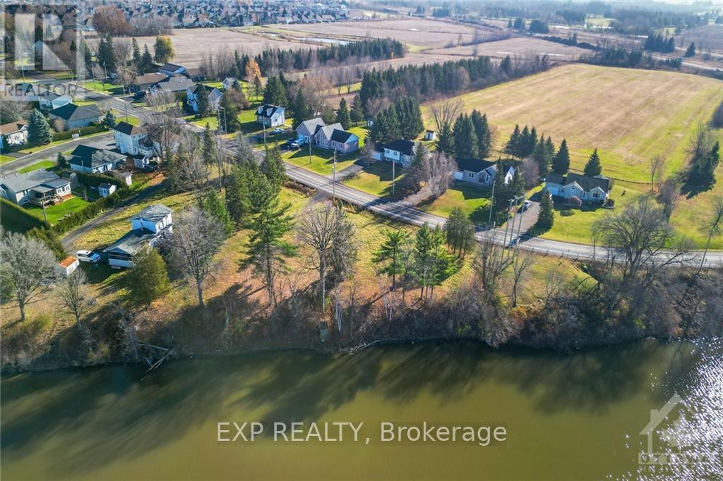 880 St Isidore Road Property Photo 5