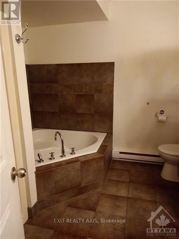 13 Bayview Crescent Property Photo 11