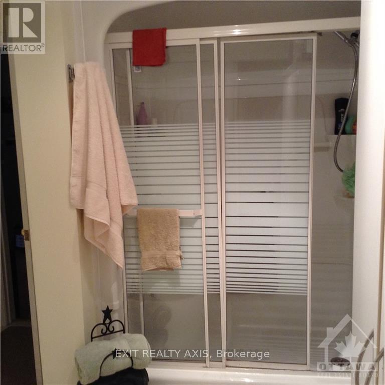 13 Bayview Crescent Property Photo 23