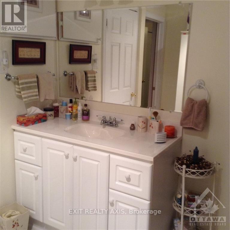 13 Bayview Crescent Property Photo 24