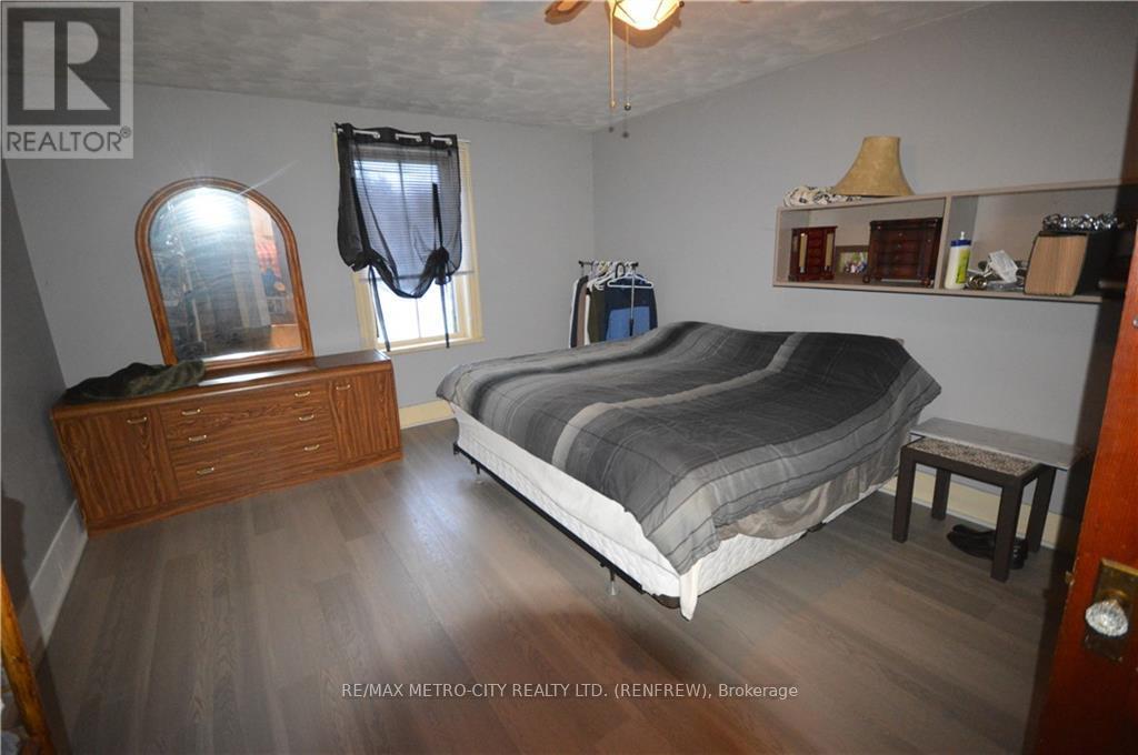 2879 Lake Dore Road Property Photo 8