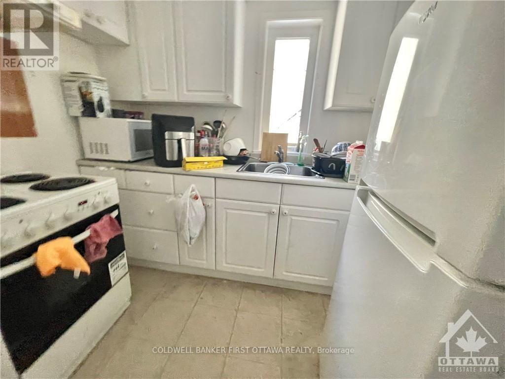 350 Booth Street Property Photo 7