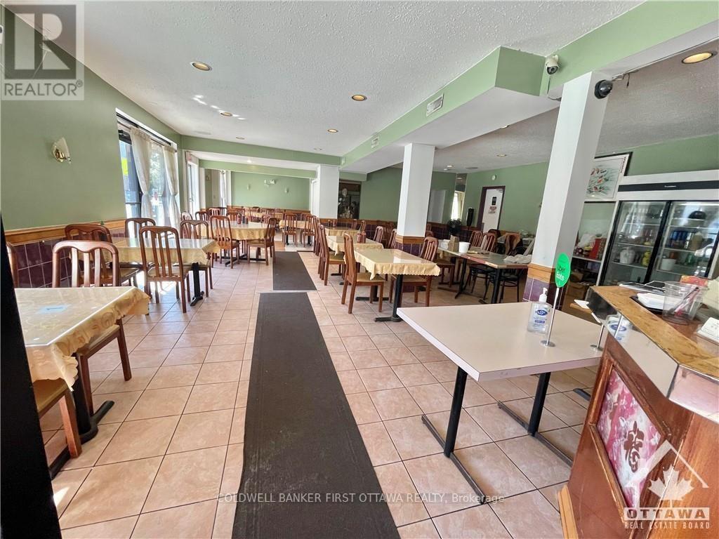 350 Booth Street Property Photo 3