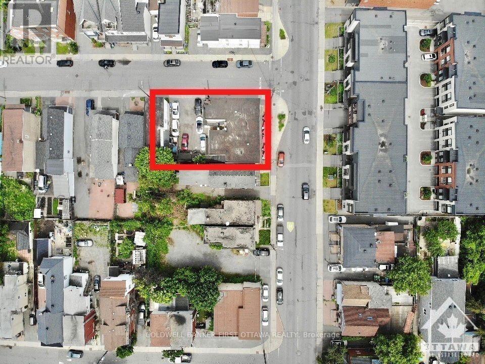 350 Booth Street Property Photo 12