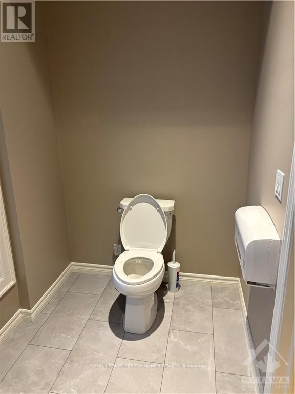 304 Division Street Property Photo 26
