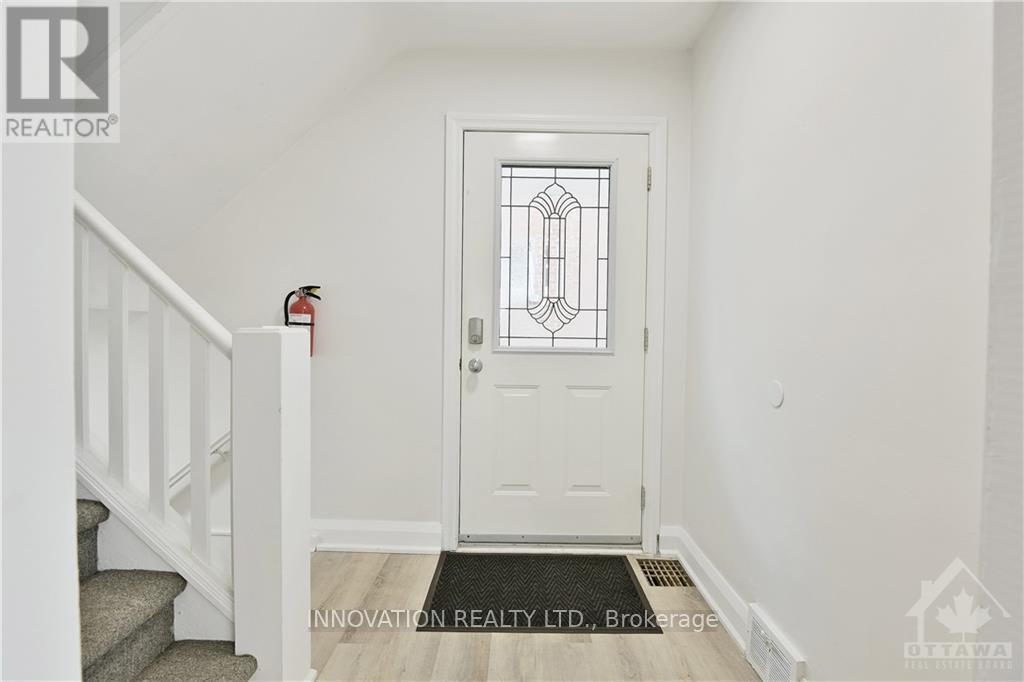 391 Greenwood Avenue Property Photo 6
