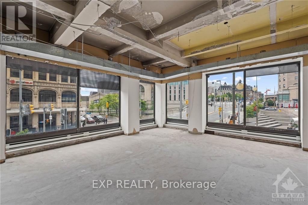 200 - 45 Rideau Street Property Photo 13