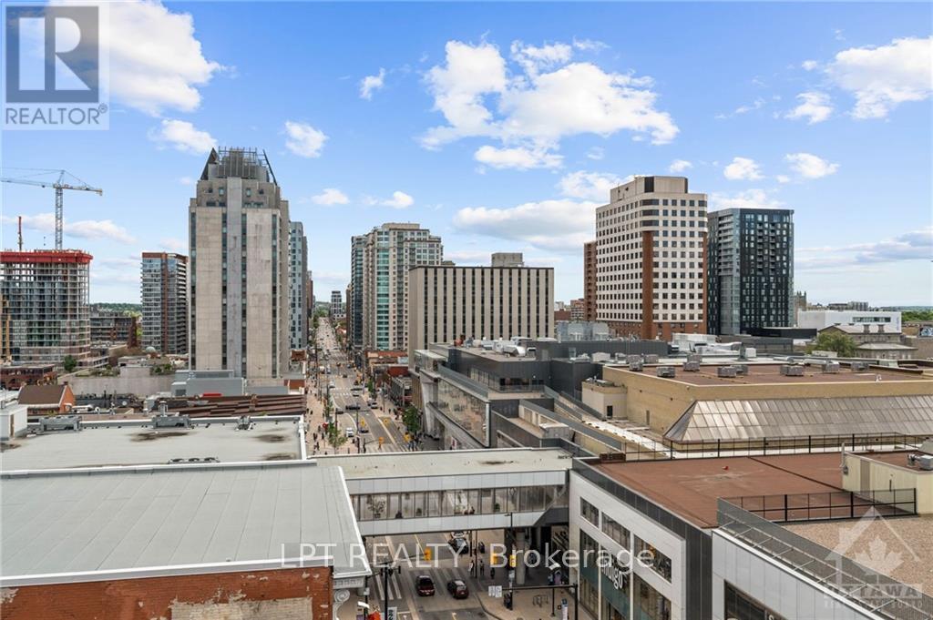 500 - 45 Rideau Street Property Photo 5