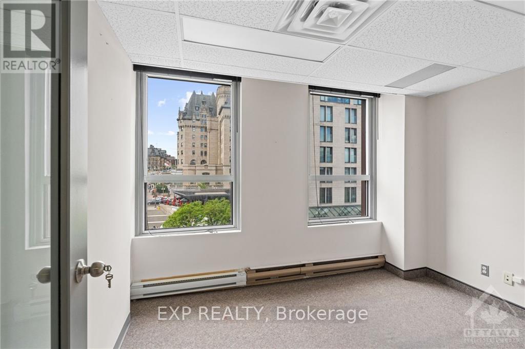401 - 45 Rideau Street Property Photo 16