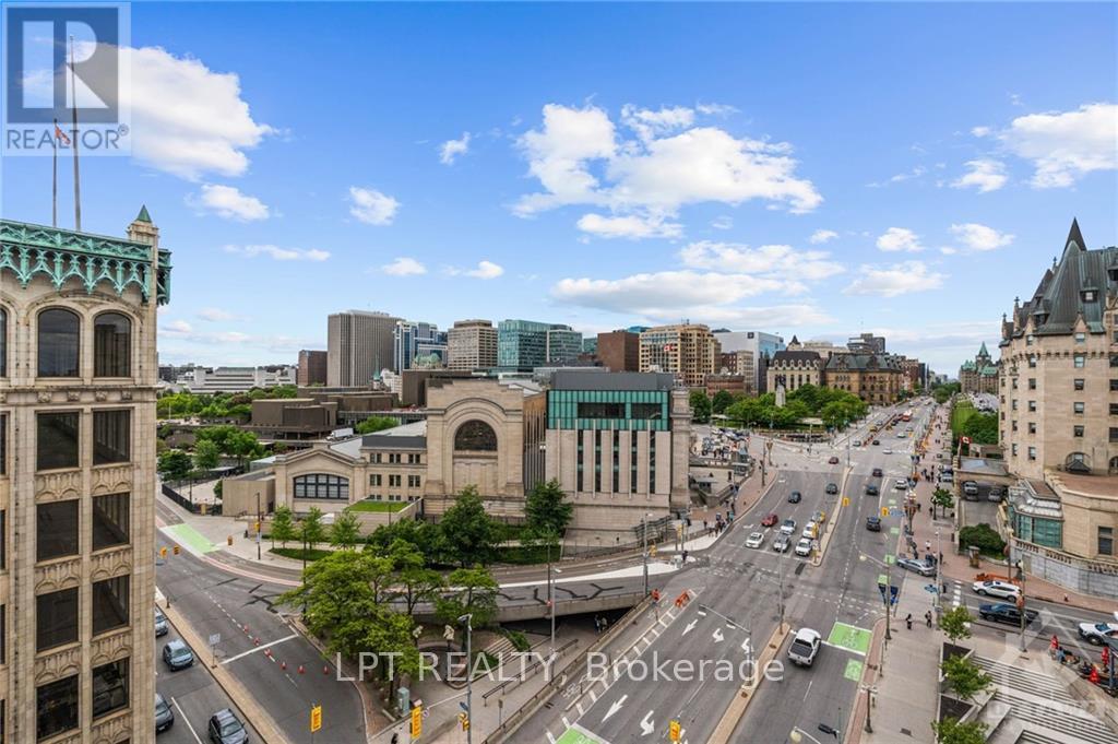402 - 45 Rideau Street Property Photo 3