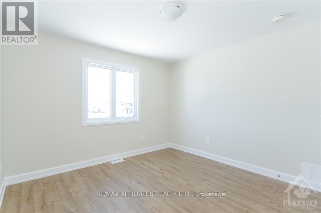 444 Aurora Street Property Photo 16
