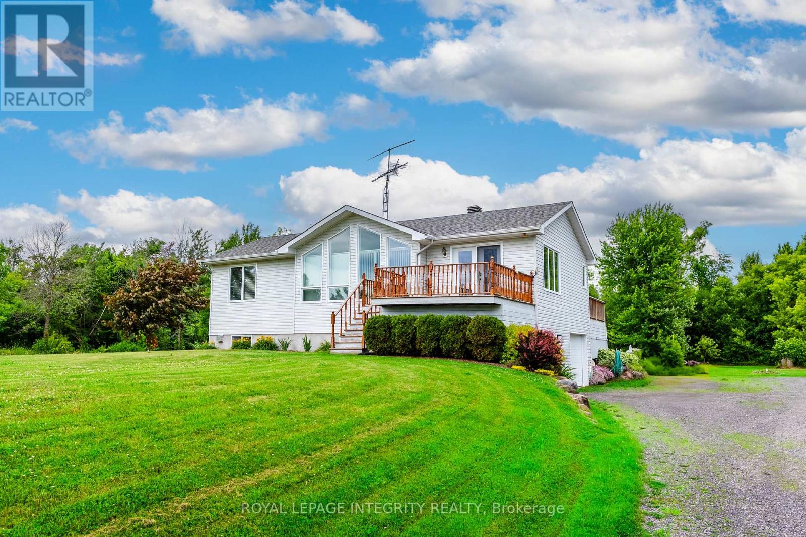 14977 County Rd 2 Road Property Photo 3