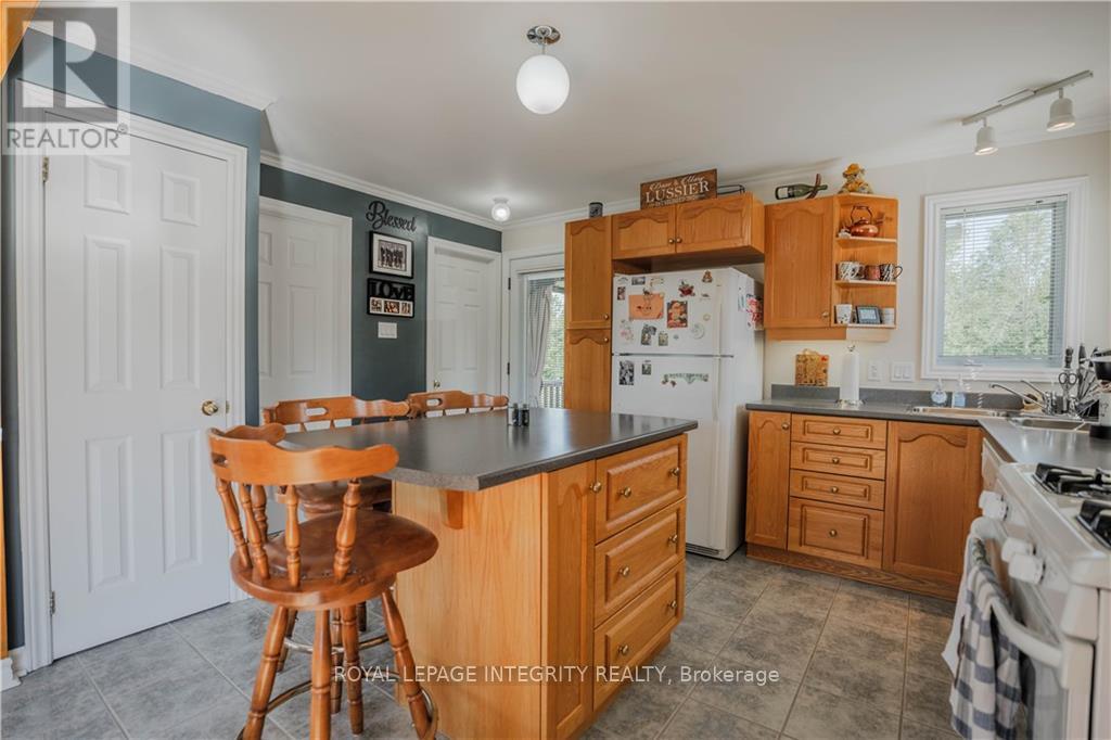 14977 County Rd 2 Road Property Photo 16